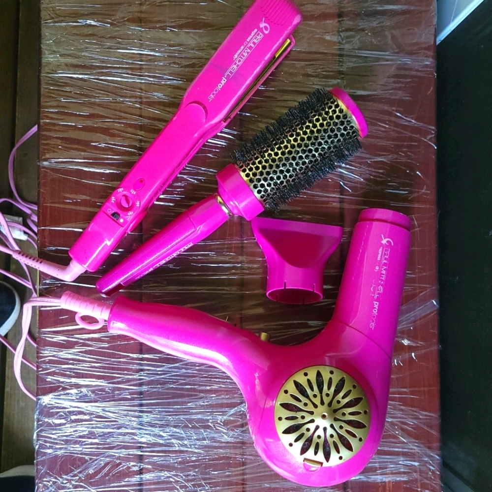 Paul Mitchell Pink LIMITED EDITION styling tools